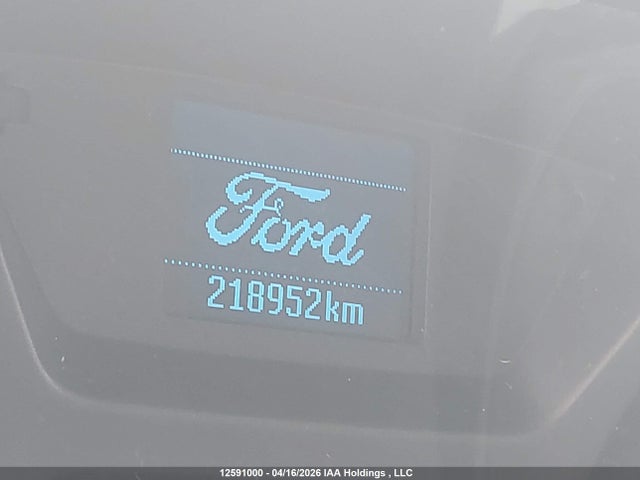1FTYE9ZM5HKA95329 Ford Transit-150