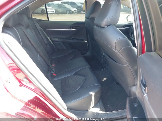 4T1B61HK6JU565295 Toyota CAMRY XSE