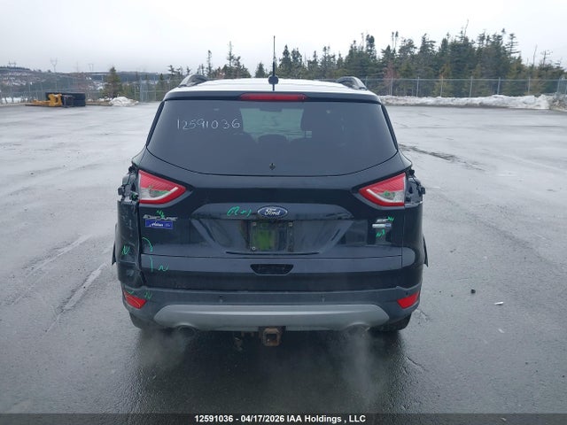 1FMCU9G99GUC70031 Ford ESCAPE SE