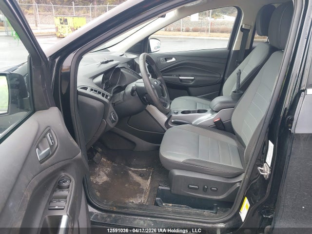 1FMCU9G99GUC70031 Ford ESCAPE SE