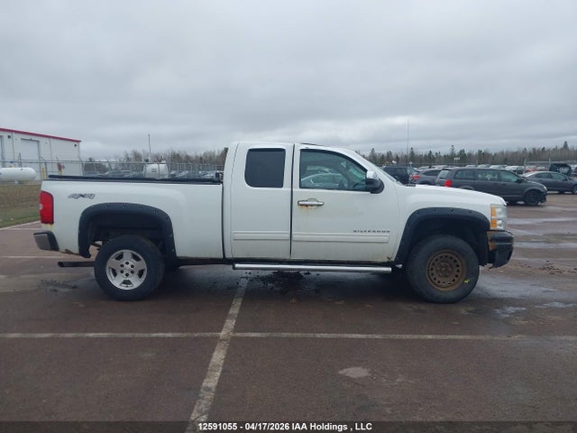 12591055 :رقم المزاد ، 1GCSKSE34AZ279743 vin ، 2010 Chevrolet Silverado K1500 Lt مزاد بيع