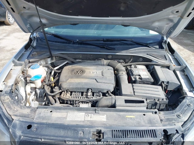 12591060 :رقم المزاد ، 1VWAS7A34FC097384 vin ، 2015 Volkswagen Passat S مزاد بيع