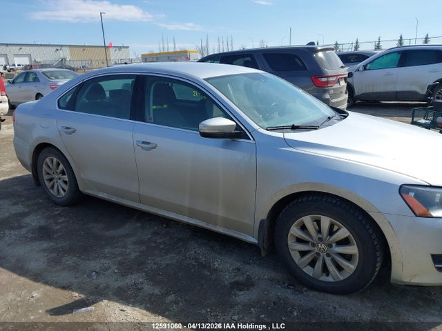 12591060 :رقم المزاد ، 1VWAS7A34FC097384 vin ، 2015 Volkswagen Passat S مزاد بيع