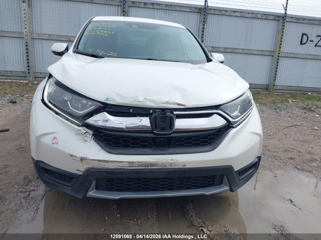 2HKRW2H23JH105661 Honda CR-V LX