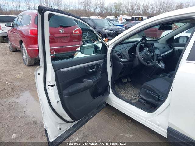2HKRW2H23JH105661 Honda CR-V LX