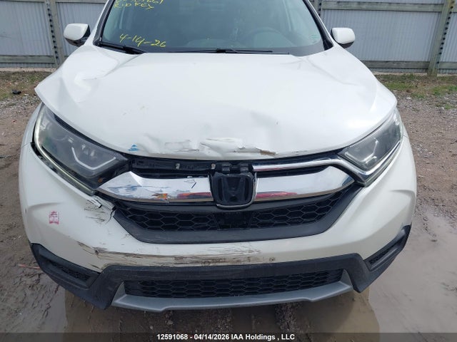 2HKRW2H23JH105661 Honda CR-V LX