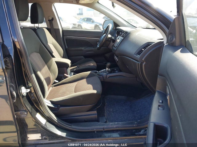 JA4AJ3AU5HZ608960 Mitsubishi RVR