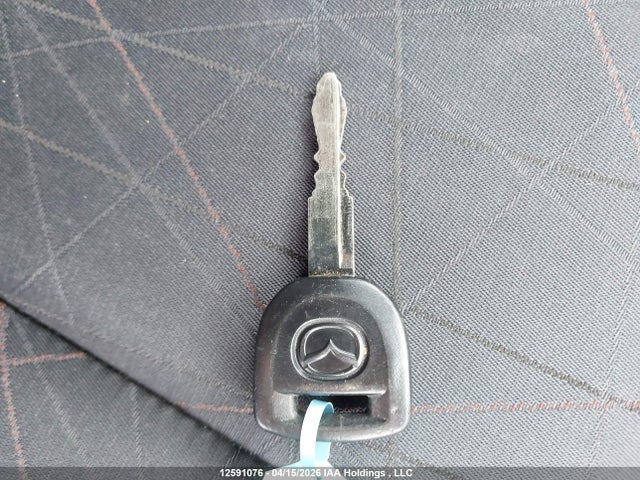 Продажа на аукционе авто 2011 Mazda Mazda2, vin: JM1DE1HY7B0117063, номер лота: 12591076
