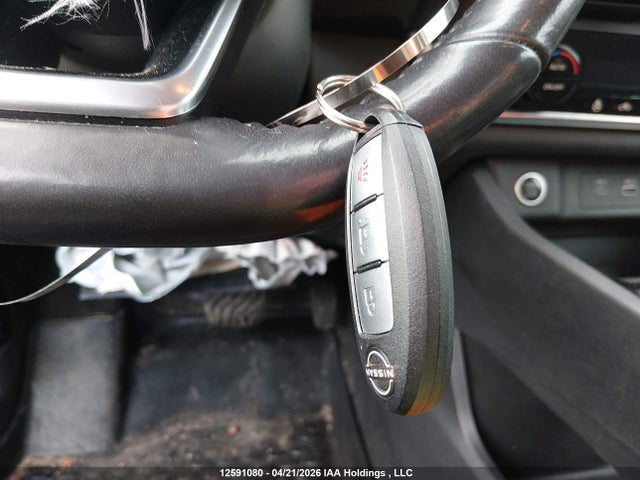 5N1AT3AB9NC670418 Nissan Rogue