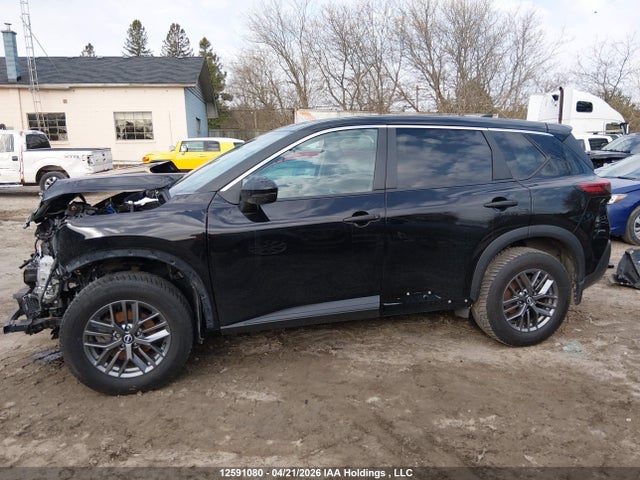 5N1AT3AB9NC670418 Nissan Rogue