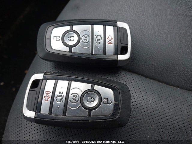 2019 Ford Fusion Titanium მანქანა იყიდება აუქციონზე, vin: 3FA6P0SU0KR190512, აუქციონის ნომერი: 12591081