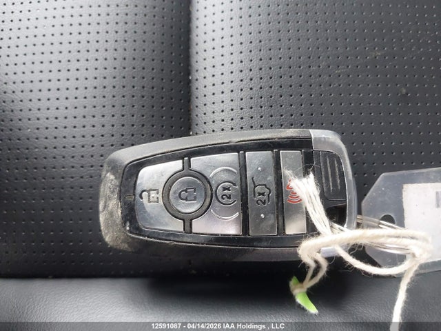 Продажа на аукционе авто 2025 Ford Escape Platinum, vin: 1FMCU9JA6SUB30305, номер лота: 12591087