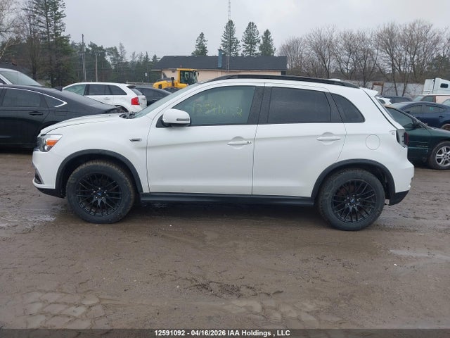 JA4AJ4AW5JZ613136 Mitsubishi Rvr Gt/se Anniversary Edition/se Limited Edition