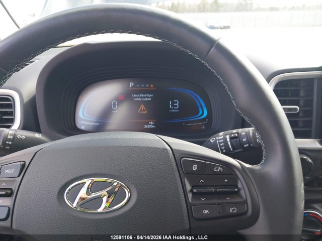 12591106 :رقم المزاد ، KMHRC8A32SU381749 vin ، 2025 Hyundai Venue Sel/limited مزاد بيع