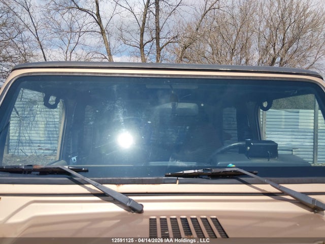 Продажа на аукционе авто 2000 Jeep Wrangler / Tj Sport, vin: 1J4FA49S4YP771027, номер лота: 12591125