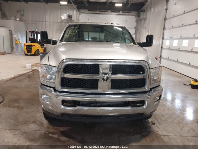 2013 Ram 3500 Slt მანქანა იყიდება აუქციონზე, vin: 3C63R3DL7DG582521, აუქციონის ნომერი: 12591129