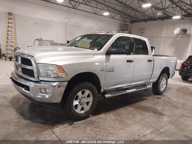 2013 Ram 3500 Slt მანქანა იყიდება აუქციონზე, vin: 3C63R3DL7DG582521, აუქციონის ნომერი: 12591129