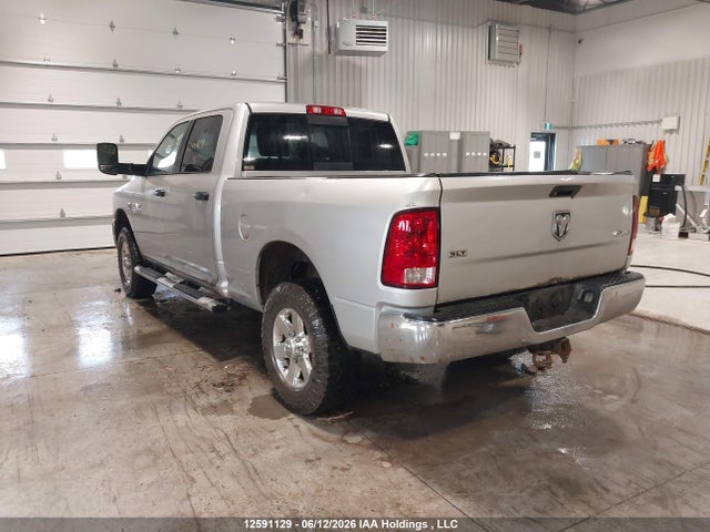 2013 Ram 3500 Slt მანქანა იყიდება აუქციონზე, vin: 3C63R3DL7DG582521, აუქციონის ნომერი: 12591129