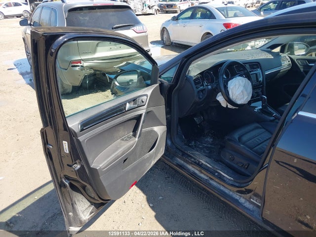 2015 Volkswagen Golf Sportwagon 2.0 Tdi Comfortline/2.0 Tdi Highline/2.0 Tdi Trendline მანქანა იყიდება აუქციონზე, vin: 3VWCA7AU9FM500441, აუქციონის ნომერი: 12591133
