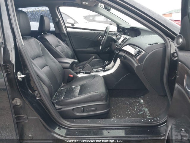 1HGCR2F02GA807471 Honda Accord Touring