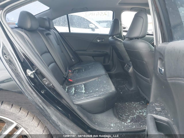 1HGCR2F02GA807471 Honda Accord Touring