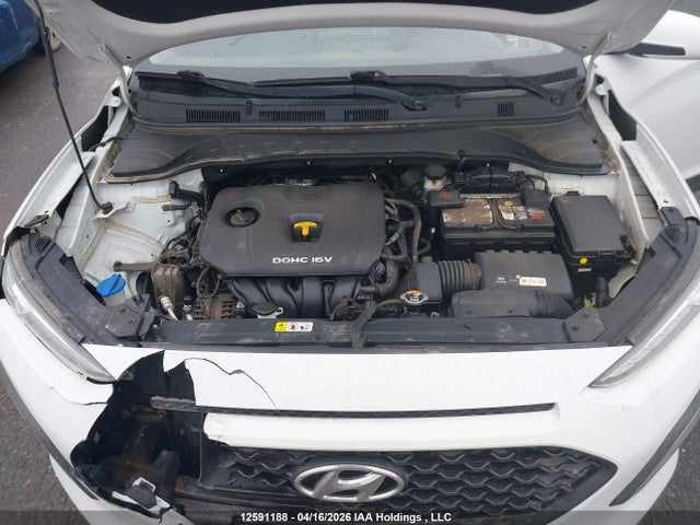 KM8K12AAXJU128101 Hyundai Kona Se