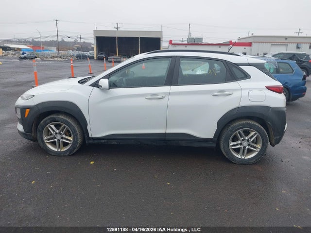 KM8K12AAXJU128101 Hyundai Kona Se