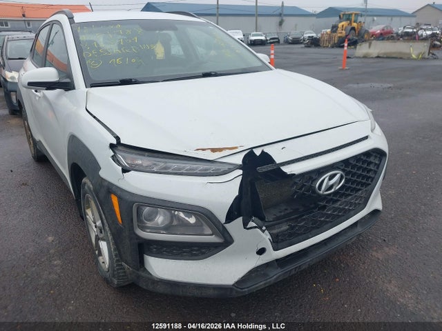 KM8K12AAXJU128101 Hyundai Kona Se