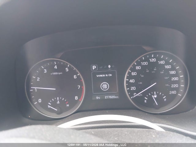 KMHD84LF3HU109702 Hyundai Elantra