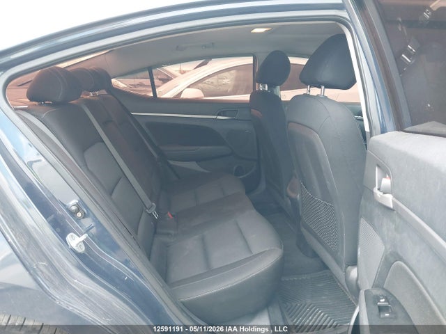 KMHD84LF3HU109702 Hyundai Elantra