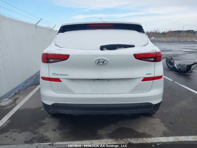 Продажа на аукционе авто 2021 Hyundai Tucson Essential Awd, vin: KM8J2CA45MU347965, номер лота: 12570916