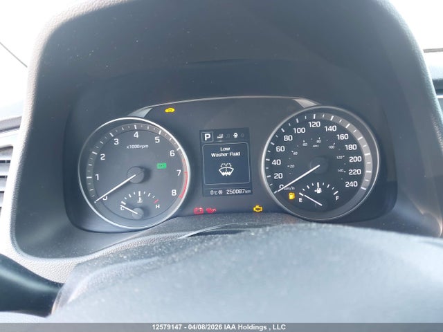 KMHD84LF6HU267449 Hyundai ELANTRA GL