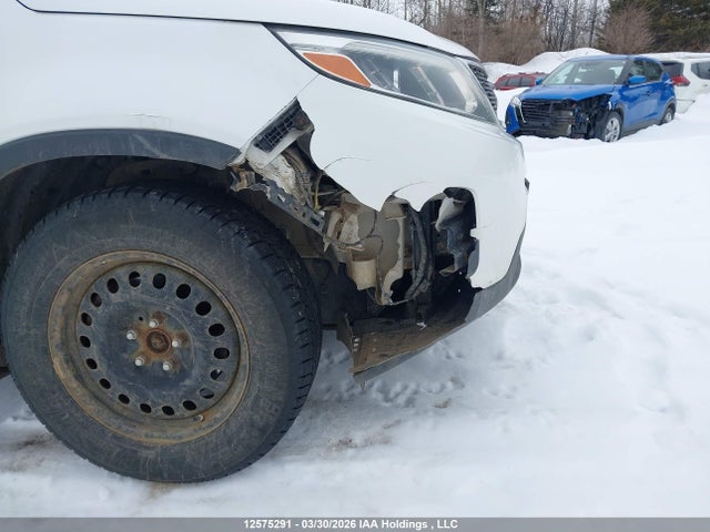 5XYKT3A60FG599375 KIA SORENTO LX