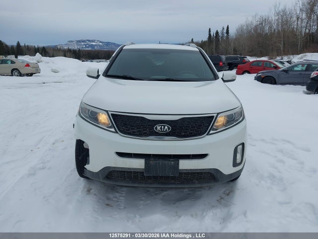 5XYKT3A60FG599375 KIA SORENTO LX