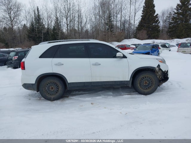 5XYKT3A60FG599375 KIA SORENTO LX