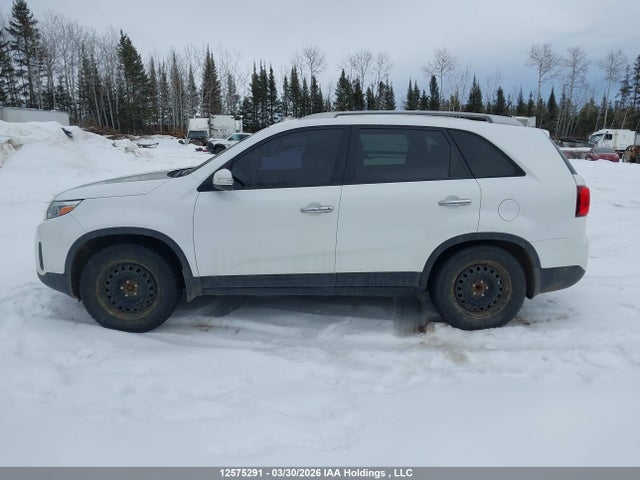 5XYKT3A60FG599375 KIA SORENTO LX