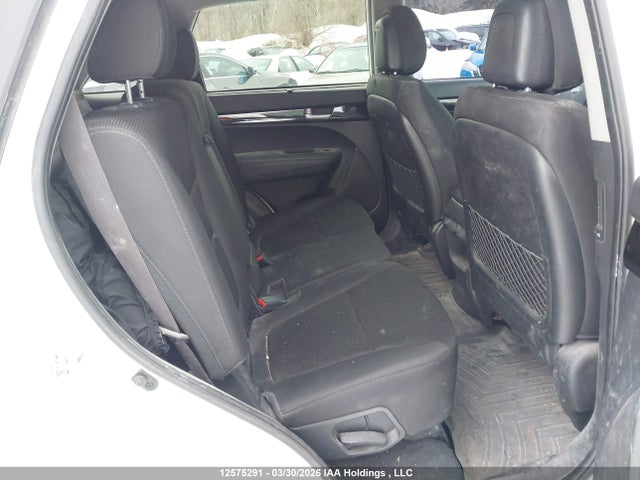 5XYKT3A60FG599375 KIA SORENTO LX