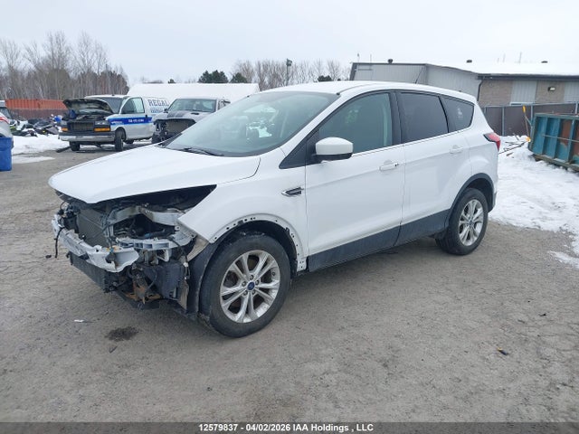 1FMCU9GD9KUC39049 Ford ESCAPE SE