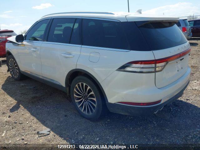 Lincoln Aviator 2023 5LM5J7XC1PGL22863 Image 4