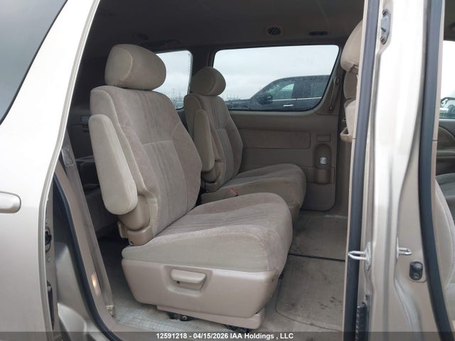 2000 Toyota Sienna Le/xle მანქანა იყიდება აუქციონზე, vin: 4T3ZF13C1YU200717, აუქციონის ნომერი: 12591218