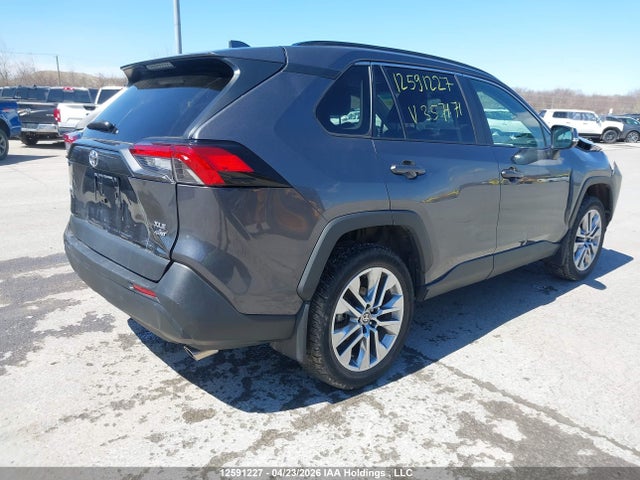 2T3R1RFV8PC357171 Toyota Rav4 Xle