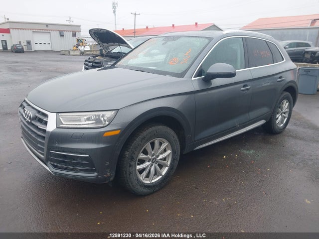 WA1BNAFY2J2102610 Audi Q5 Premium Plus