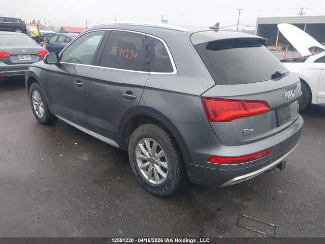 WA1BNAFY2J2102610 Audi Q5 Premium Plus