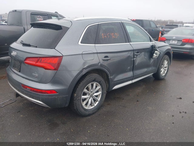 WA1BNAFY2J2102610 Audi Q5 Premium Plus