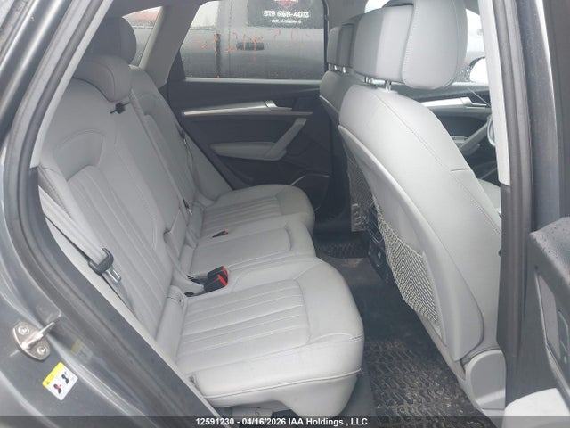WA1BNAFY2J2102610 Audi Q5 Premium Plus