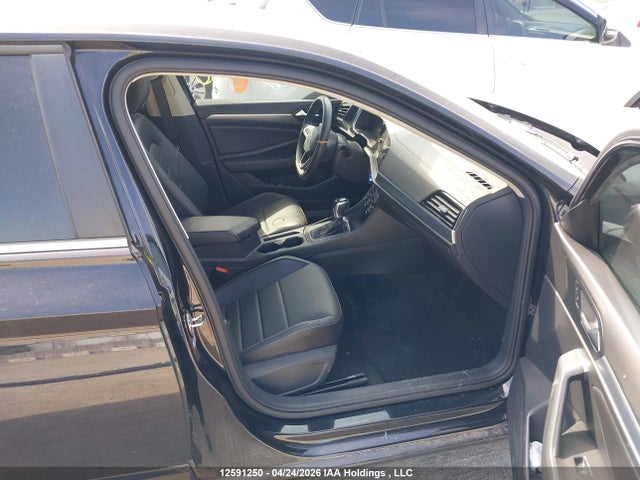 12591250 :رقم المزاد ، 3VWEM7BU4NM018957 vin ، 2022 Volkswagen Jetta Comfortline مزاد بيع