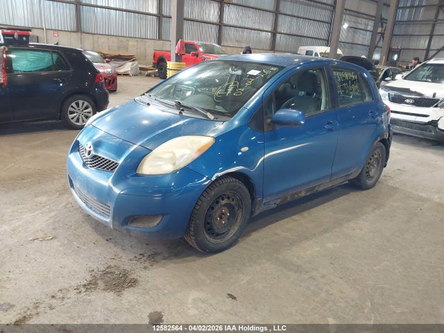 12582564 :رقم المزاد ، JTDKT4K38B5336869 vin ، 2011 Toyota Yaris Le مزاد بيع