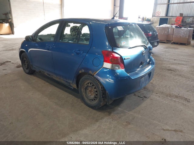 12582564 :رقم المزاد ، JTDKT4K38B5336869 vin ، 2011 Toyota Yaris Le مزاد بيع