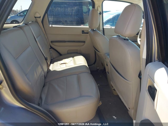 Продажа на аукционе авто 2008 Ford Escape, vin: 1FMCU93158KE44304, номер лота: 12591251