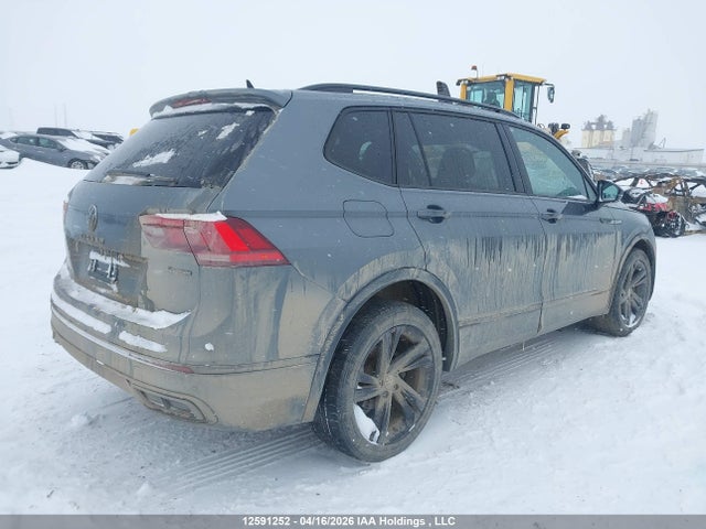 Продажа на аукционе авто 2023 Volkswagen Tiguan Se R-line Black, vin: 3VV8B7AX2PM038386, номер лота: 12591252